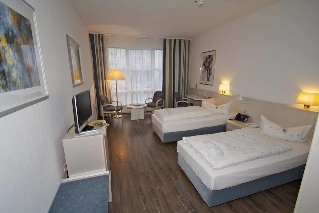 Euro Park Hotel Hennef Hennef  Eksteriør billede
